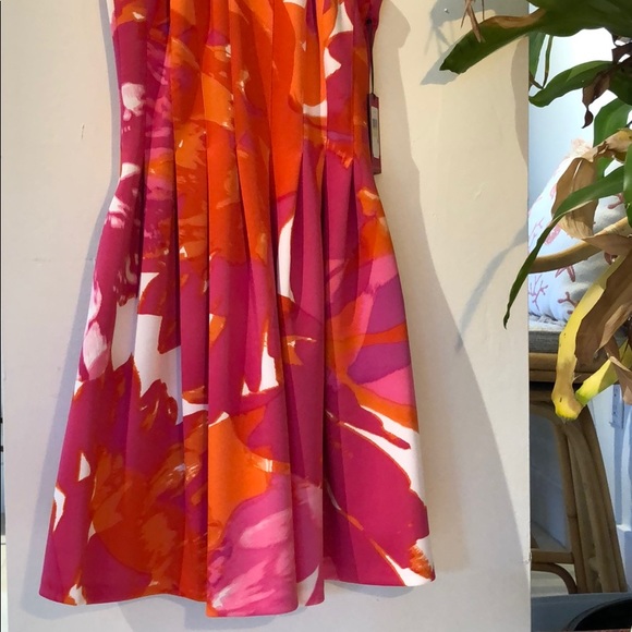 Vince Camuto Mini Fit and Flare Dress Pleated NWT - Picture 3 of 8